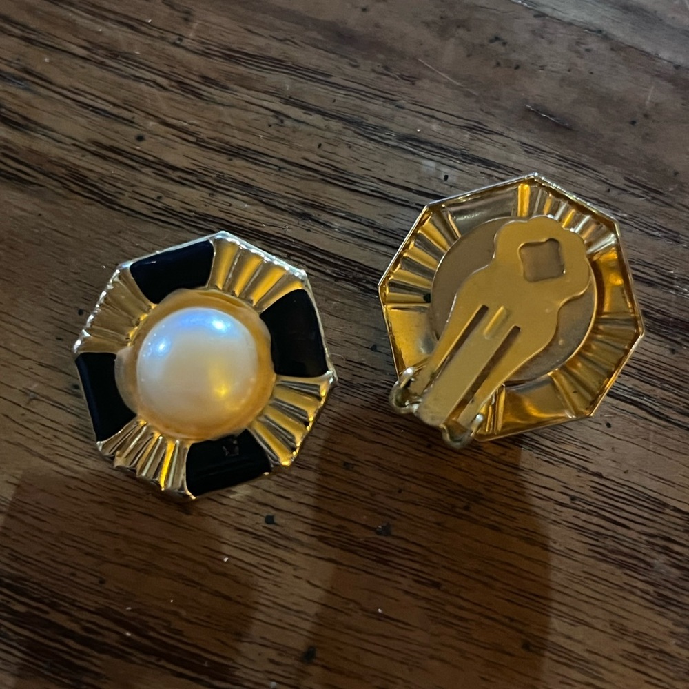 Clip style enamel earrings